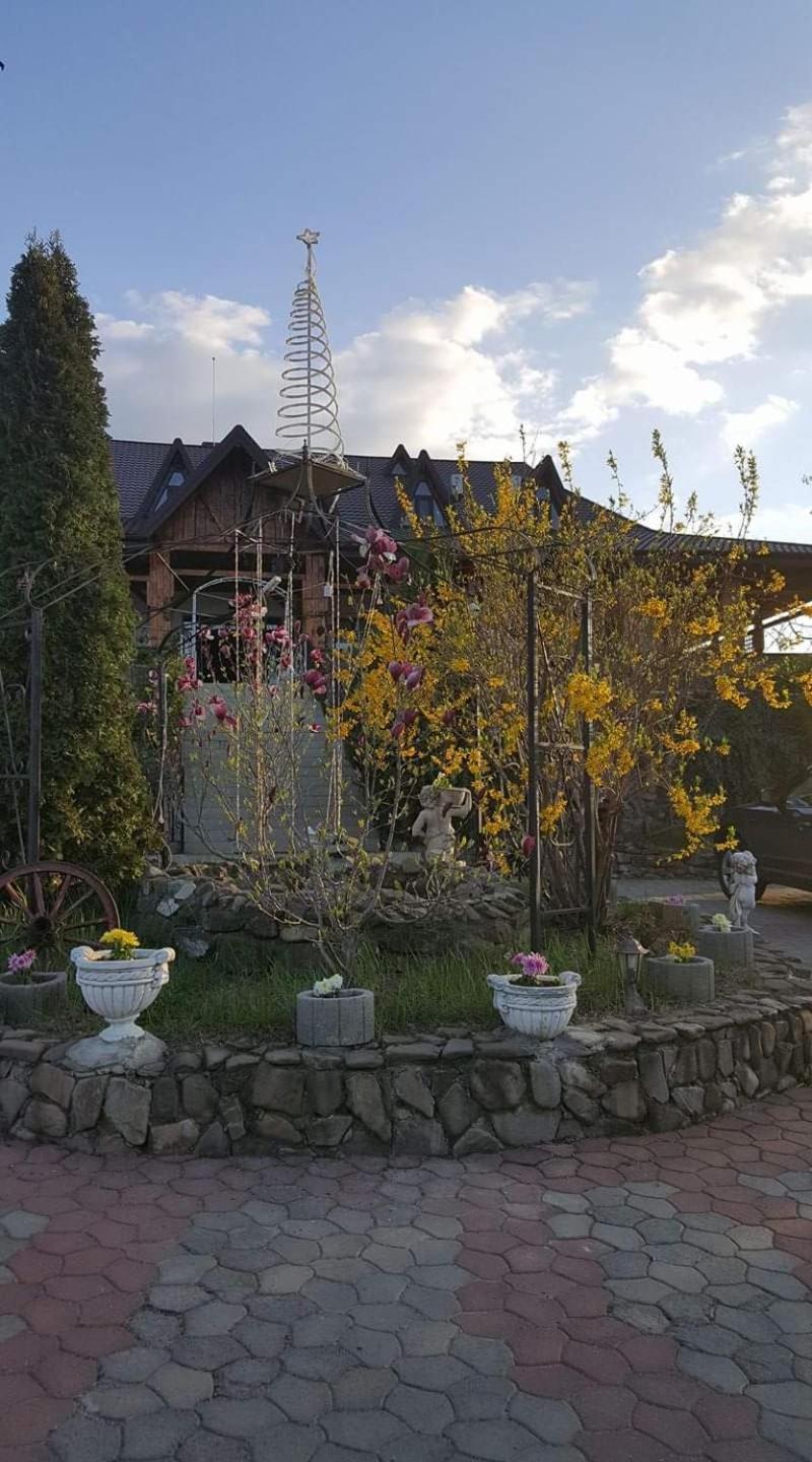 Casa Boiereasca Hotell Iasi Exteriör bild