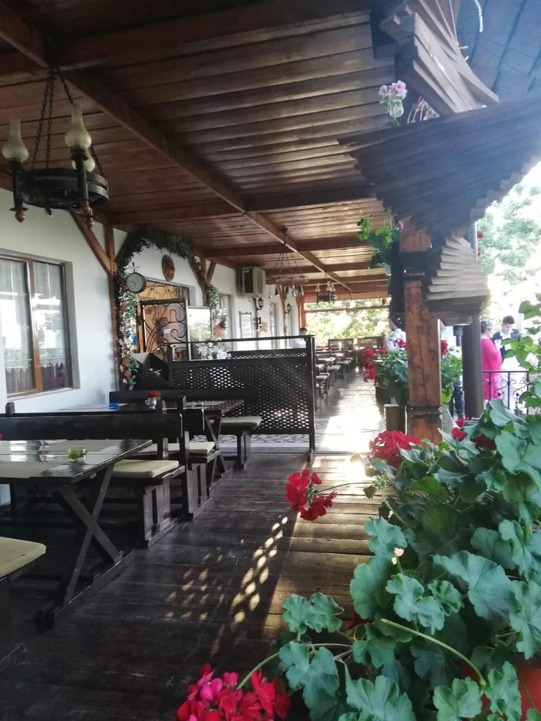 Casa Boiereasca Hotell Iasi Exteriör bild