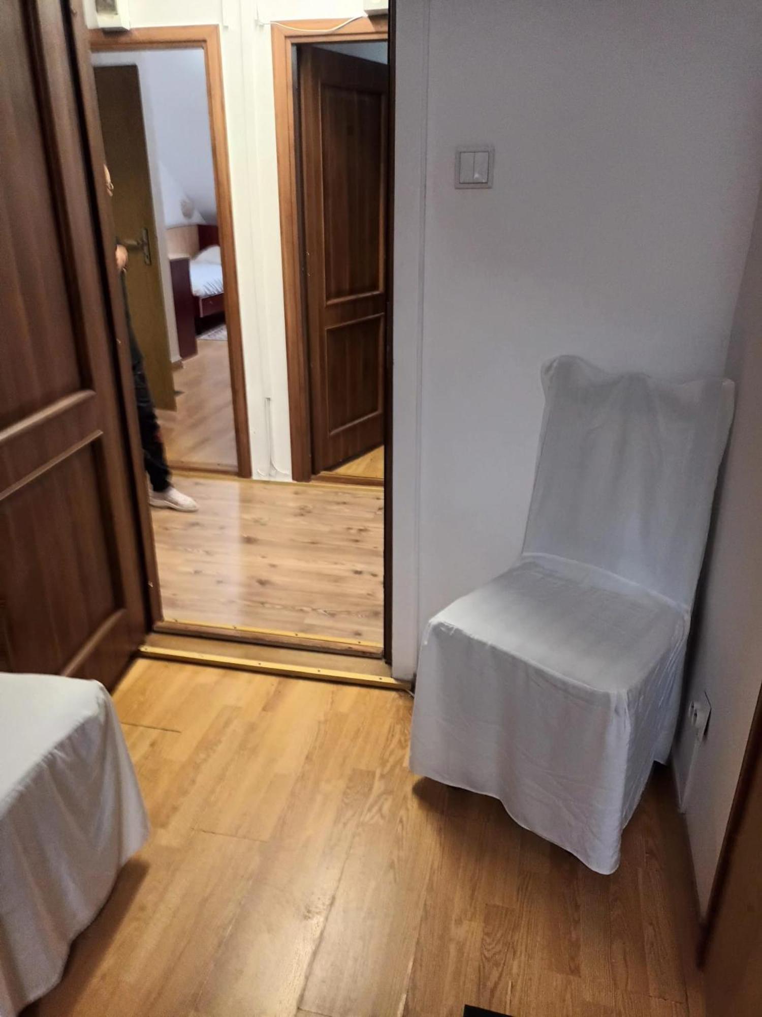 Casa Boiereasca Hotell Iasi Exteriör bild
