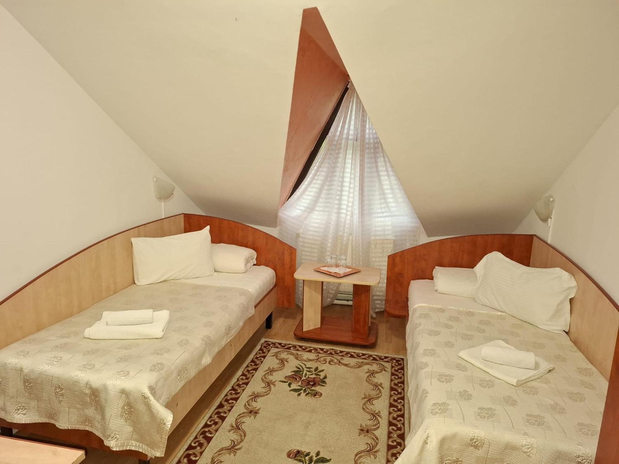 Casa Boiereasca Hotell Iasi Exteriör bild