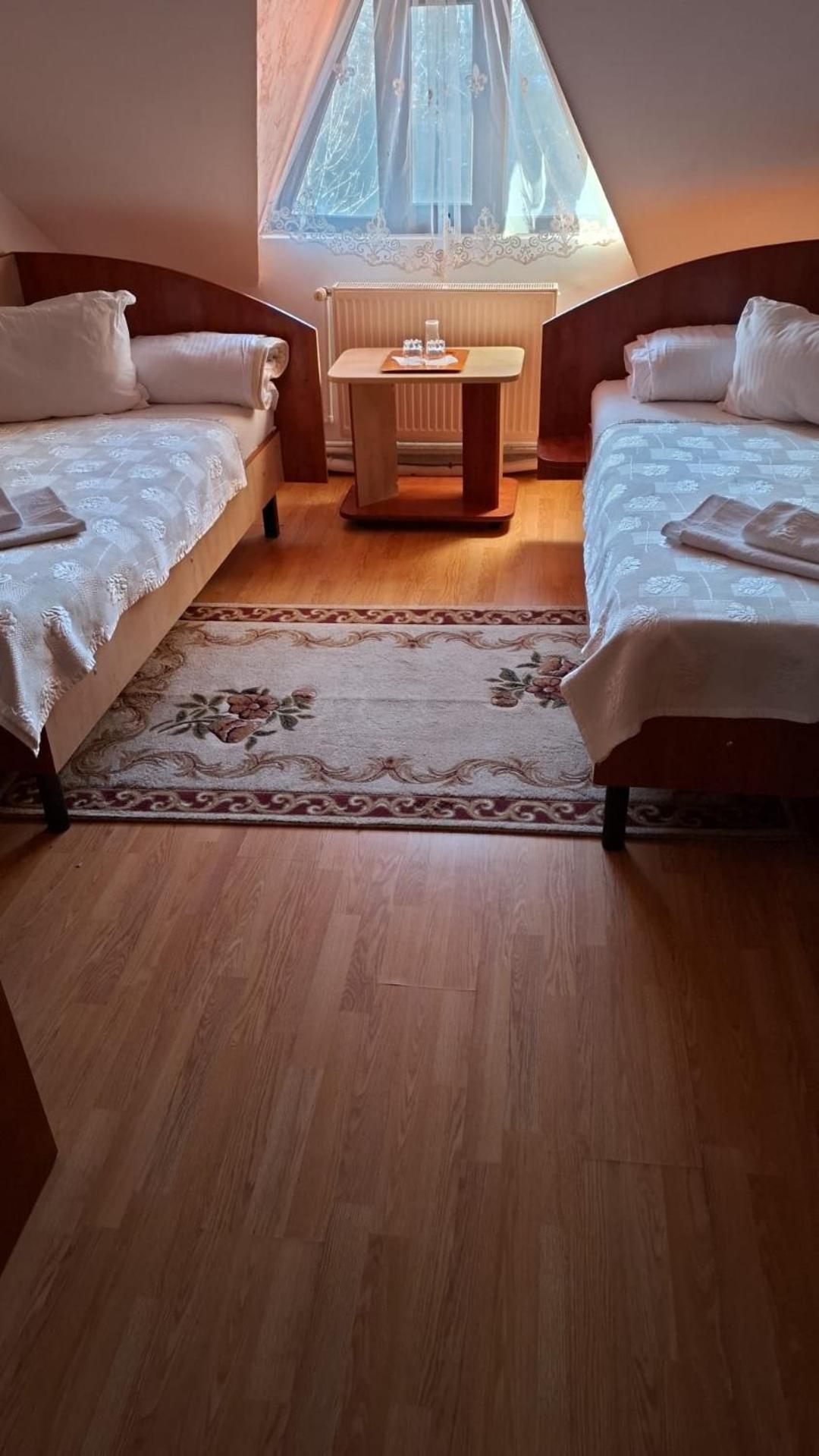 Casa Boiereasca Hotell Iasi Exteriör bild